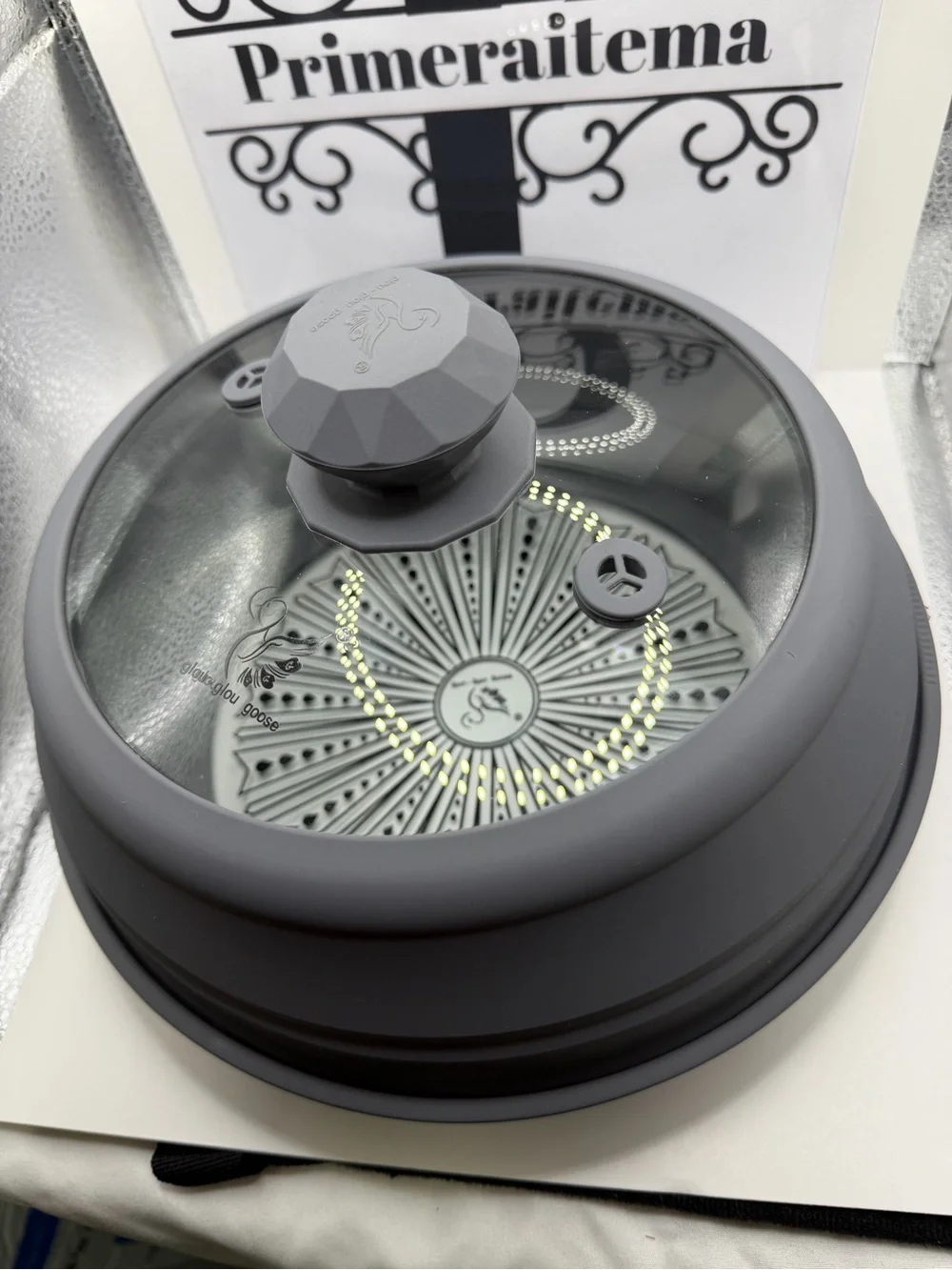 Gray Silicone Multi-Purpose Microwave Splatter Set with Glass Lid